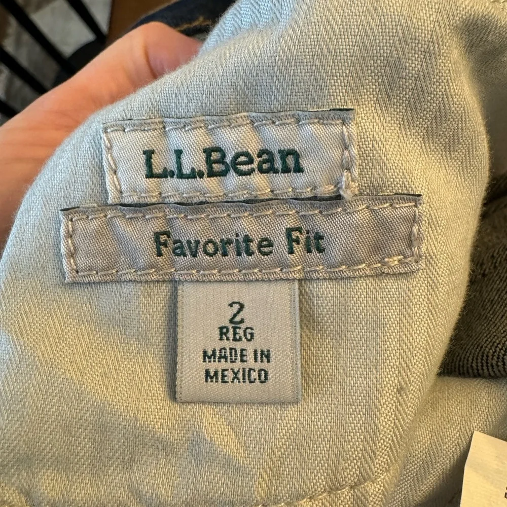 NWT! LL Bean Favorite Fit True Shape Bootcut, sz 2 - Picture 4 of 5